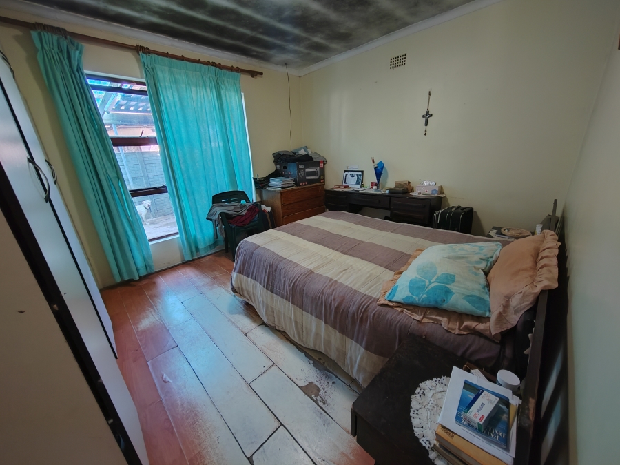 3 Bedroom Property for Sale in Hillview Western Cape